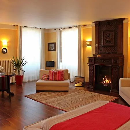Oda ve Kahvaltı Maison D'hotes Du Pigne Albi